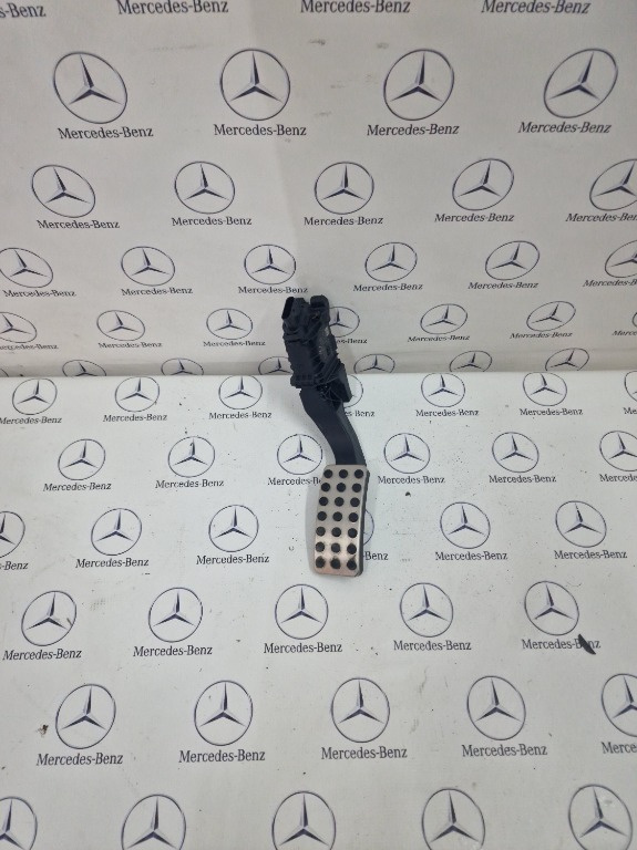 Pedala acceleratie Mercedes B class w247 A17730021