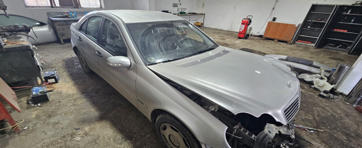 Pedala acceleratie Mercedes-Benz C-Class
