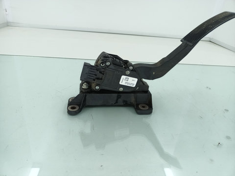 Pedala acceleratie Nissan NAVARA YD25DDTI 2004-2011 18002-EA000 DezP: 14900