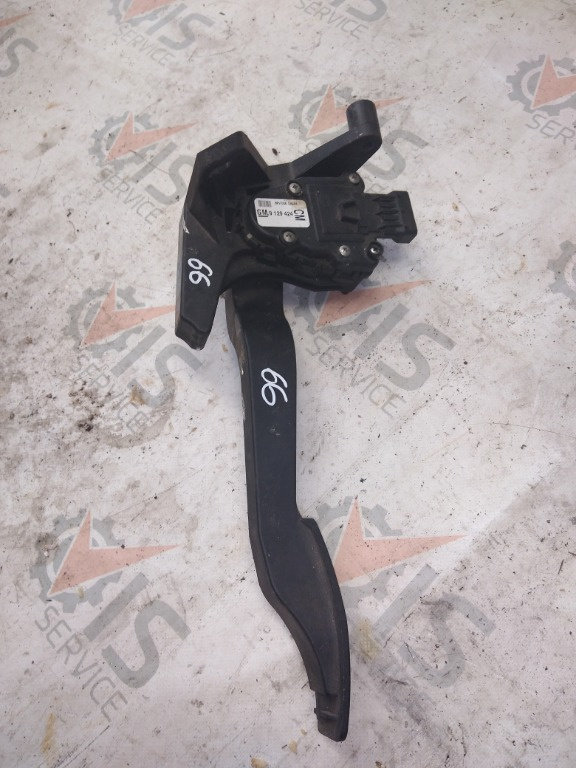 Pedala Acceleratie OPEL CORSA C 1,2 B