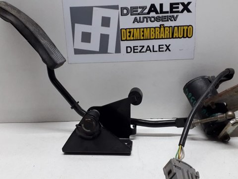 Pedala acceleratie Opel Vectra B 0 205 001 042