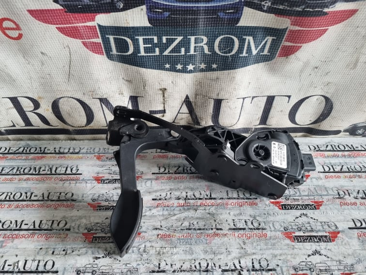 Pedala acceleratie Peugeot Expert II 2.0 HDi 120cp cod piesa : 1400838880
