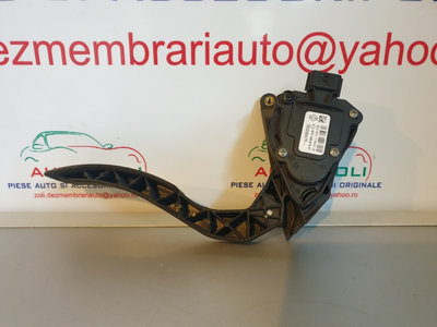 Pedala acceleratie Renault Clio 4 , 1.5 dci , an 2