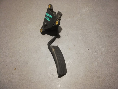 Pedala acceleratie Renault Kangoo FW51 1.5 dCI 90 cai Euro 6 motor K9KE628 K9KE6 K9K628 cod 8200436878