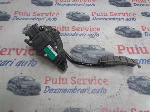 Pedala acceleratie renault laguna 2 2.0 i an 2006