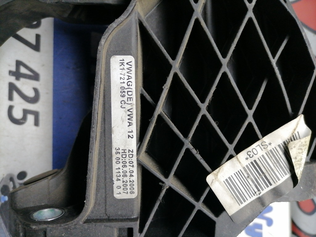Pedala acceleratie Skoda Octavia 2 1K172