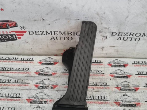 Pedala acceleratie Skoda Octavia II Combi cod piesa : 1K1723503AP