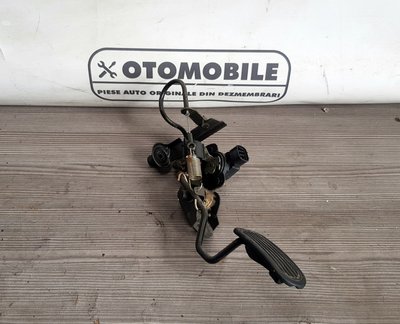 Pedala Acceleratie Toyota Rav 4 2.0 Diesel 1999-20