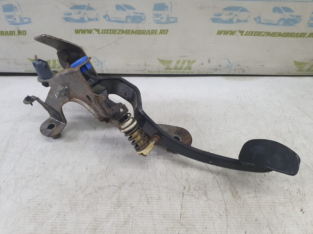 Pedala ambreiaj 09527213c Renault Fluence [2009 - 
