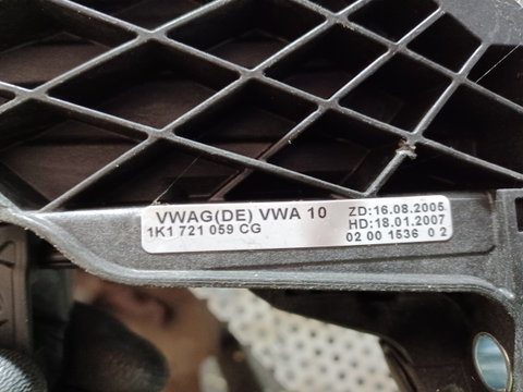Pedala ambreiaj 1K1721059CG Volkswagen VW Golf 5 [2003 - 2009] Hatchback 5-usi 1.4 MT (80 hp)