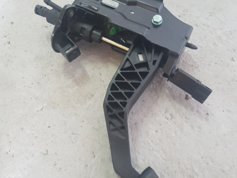 Pedala ambreiaj OEM 8Z1721059