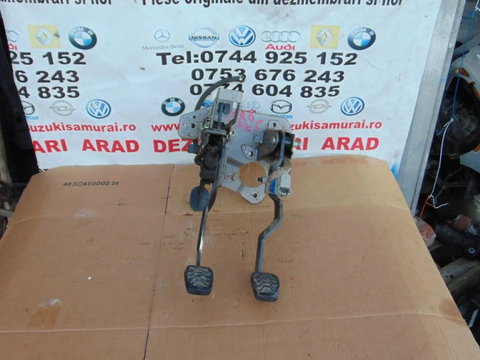 Pedalier Ford Trasnsit Custom 2012-2022 pedala ambbraiaj frana cu suport dezmembrez
