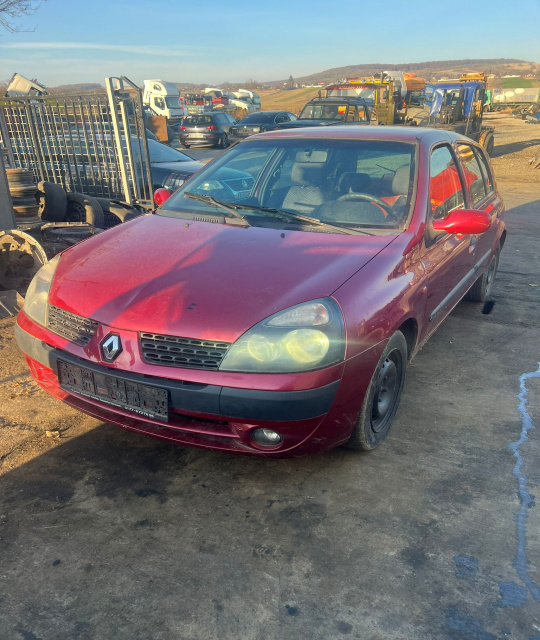 Perie exterior geam usa spate stanga Renault Clio 
