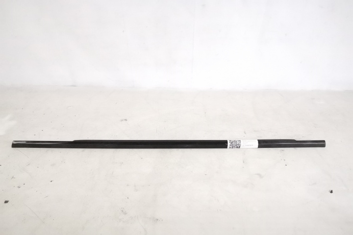 Perie Geam Usa Dreapta Spate originala Land Rover Range Rover Sport 2 2013 2014 2015 2016 2017 2018 2019 2020 Land Rover Range Rover Sport 2 2013 2014 2015 2016 2017 2018 2019 2020