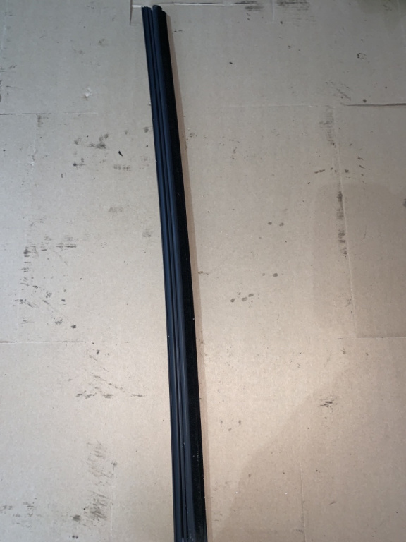Perie interior geam usa stanga spate Mercedes-Benz A-Class W169 [facelift] [2008 - 2012] Hatchback 5-usi A 180 Autotronic (116 hp) 169/X23GK2/ A180 1.7 - 266.940