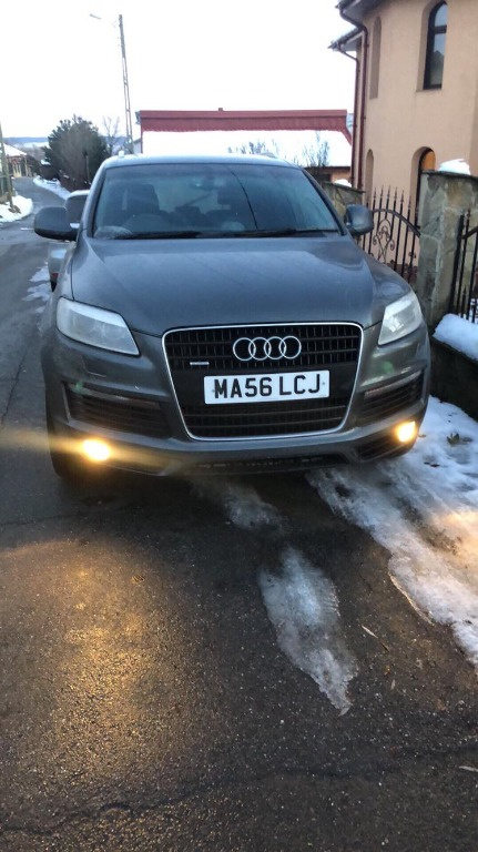 Perna aer dreapta fata 7L8616040A Audi Q7 3.0 TDI 