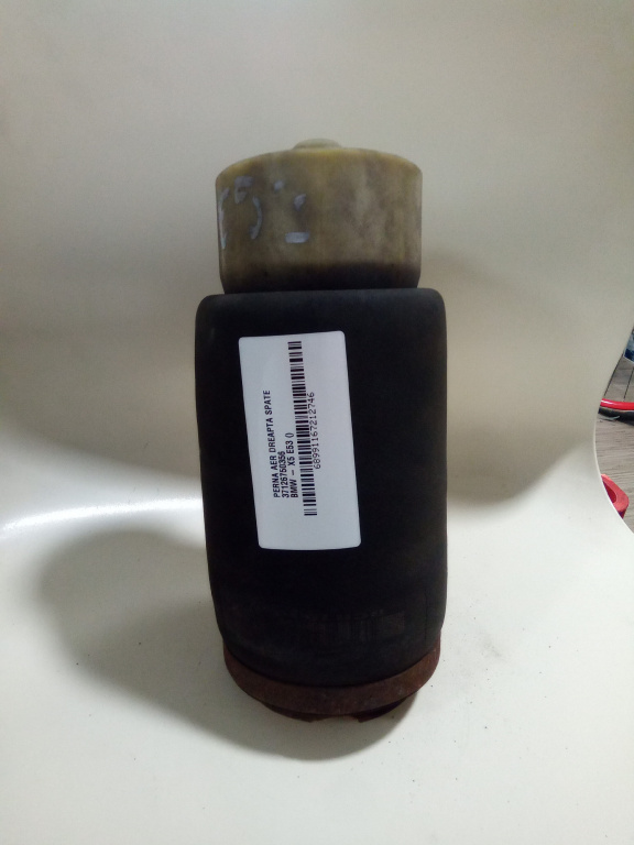 Perna aer dreapta spate Bmw X5 E53 cod piesa 37126
