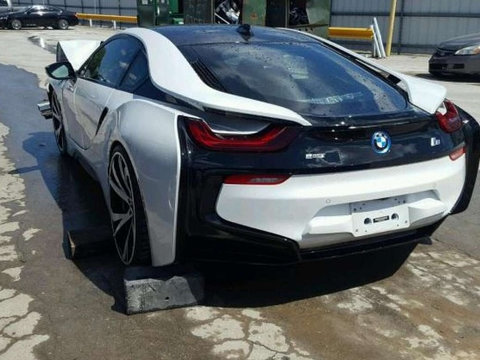 Piese BMW i8 2013-2020