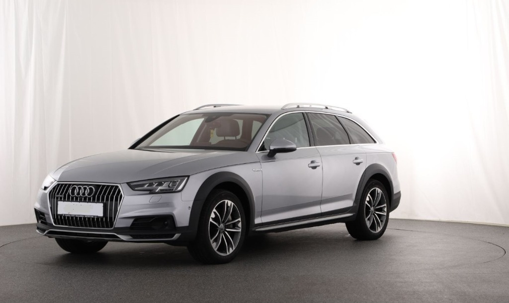 Piese dezmembrari Audi A4 B9 ALLROAD 2016 3.0 tdi 218 CP cod motor CSW / CRT