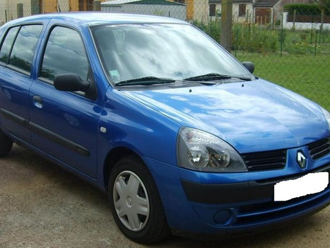 Piese din dezmembrari Renault Clio Symbol 1.2 benzina 2004