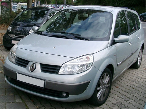 Piese din dezmembrari Renault Scenic II 1.6 2006