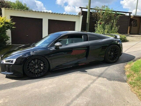 Piese pentru Audi R8 2016