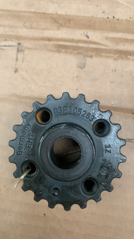 PINION DISTRIBUTIE VIBROCHEN ARBORE AUDI A4 b8 2.0 TDI 03P105263