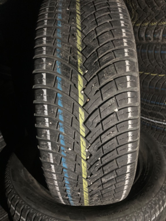 Pirelli set 4 buc 205/60 R16  M+S Dot 2021
