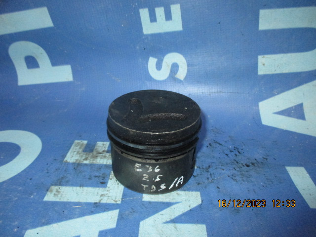 Pistoane BMW E36 325tds 2.5tds M51 (fara biela)
