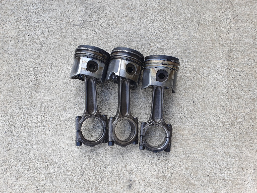 Piston 2.0 hdi RHZ Citroen C5, 2003