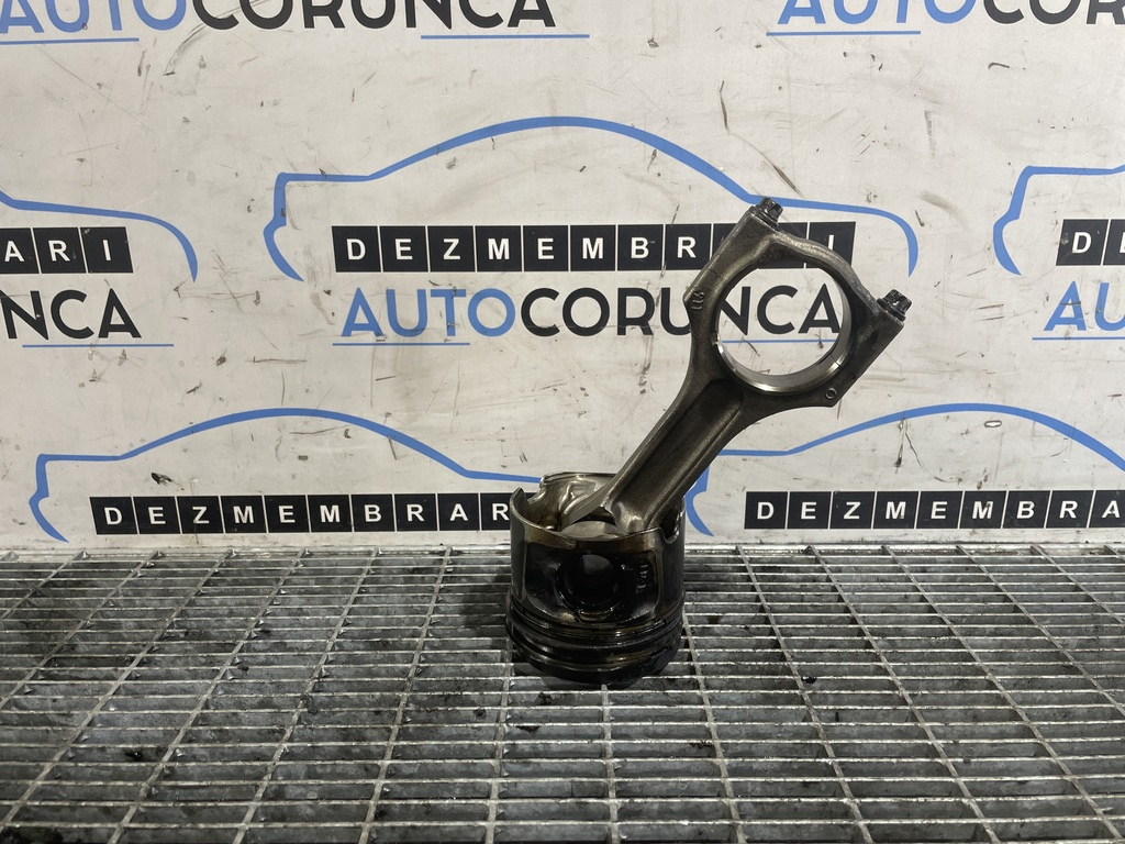Piston BMW X3 F25 2.0 D 2010 - 2014 138kW 184CP 1995CC N47D20C 781075506