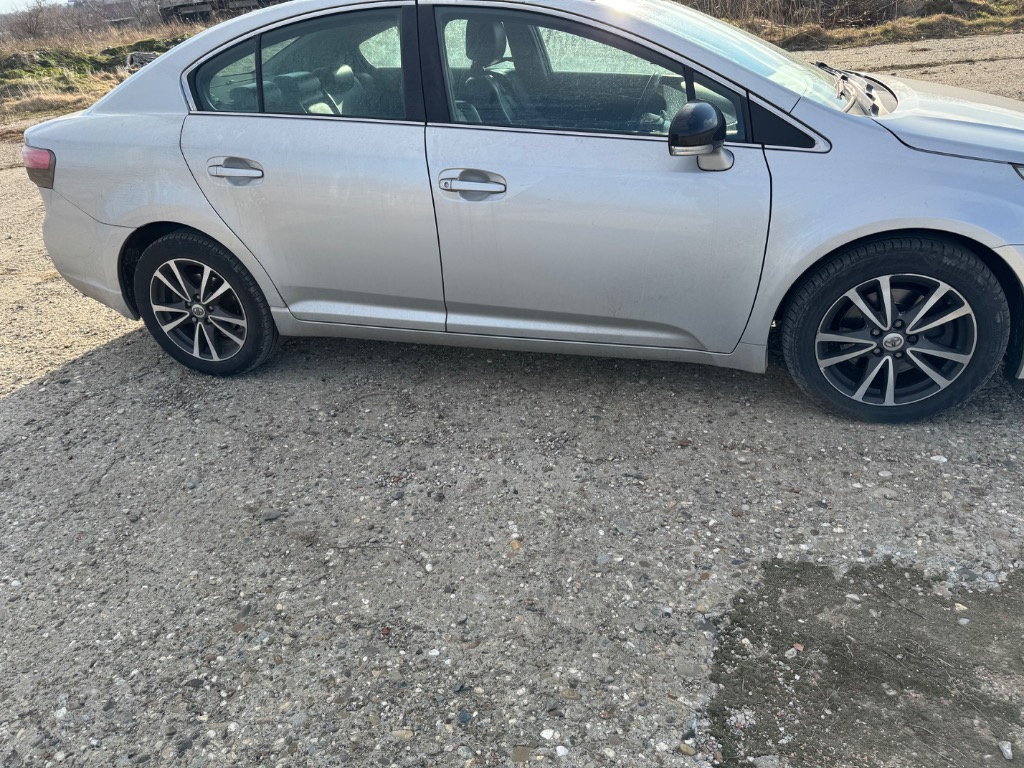 Piston cu biela Toyota Avensis 2012 Berl