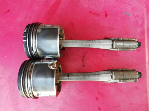 Piston cu biela Vw Golf 5 1.9 tdi BXE