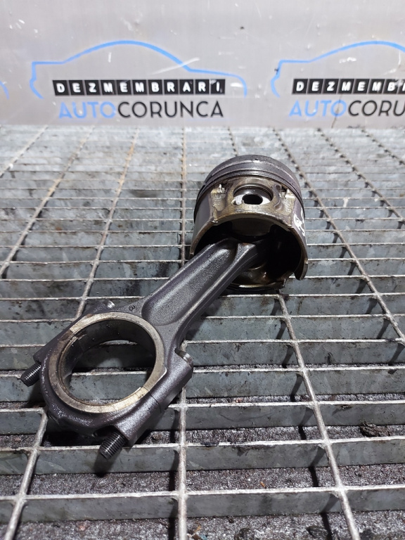 Piston Ford Kuga 2.0 TDCI 2008 - 2012 10