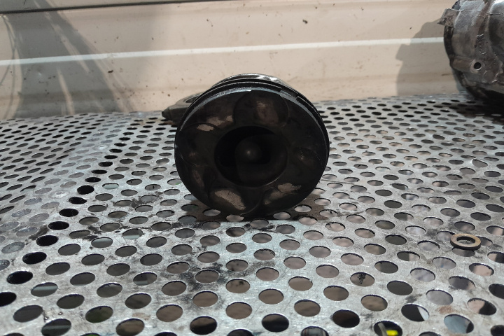 PISTON MOTOR 2.5 BDG Audi A4 B7 [2004 - 