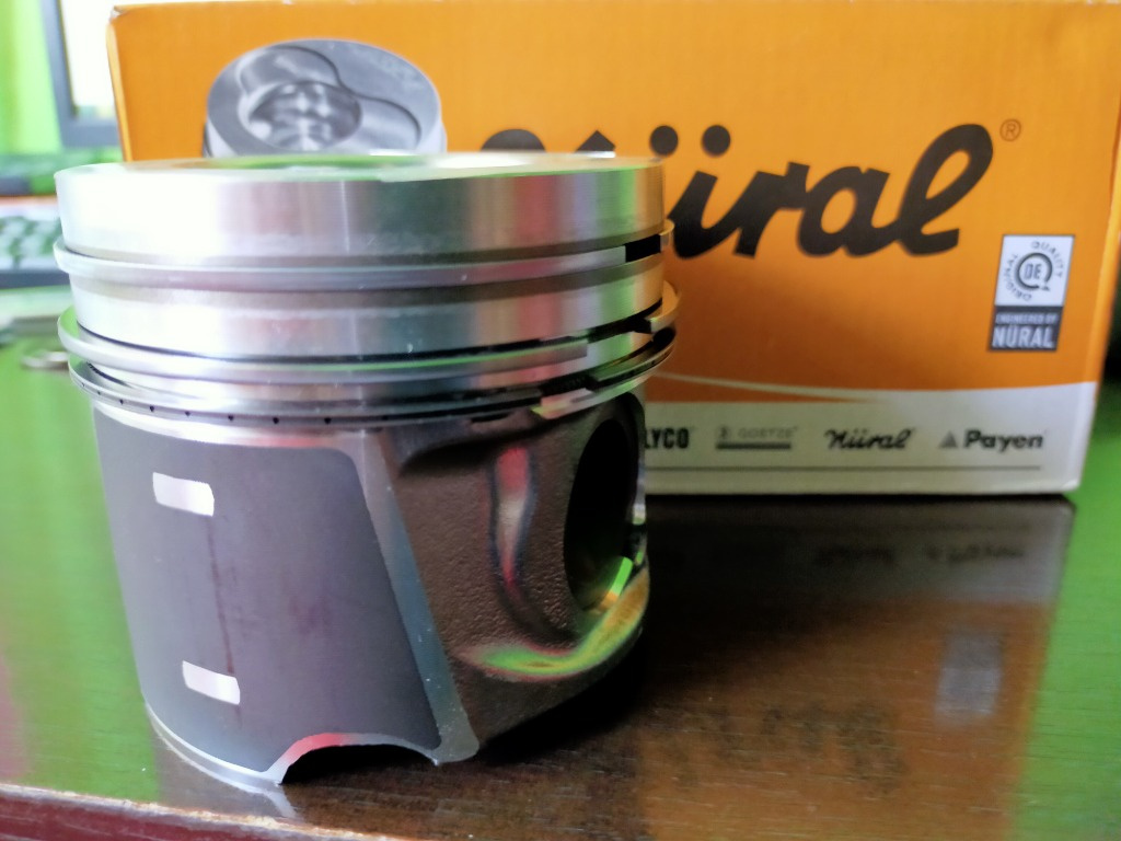 Piston pentru RENAULT Master III Bus 2.3 dCi motor M9T EURO 6