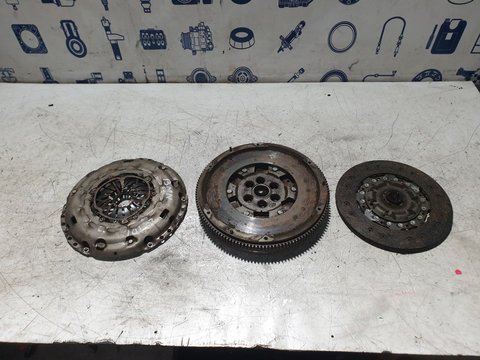 PLACA, DISC SI VOLANTA VW GOLF 5 2.0TDI BMN