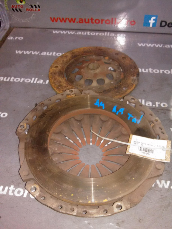 Placa presiune si disc Audi A4, an 1996, 1.9 tdi.