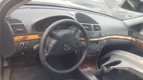 Plafon interior Mercedes E-Class W211 20