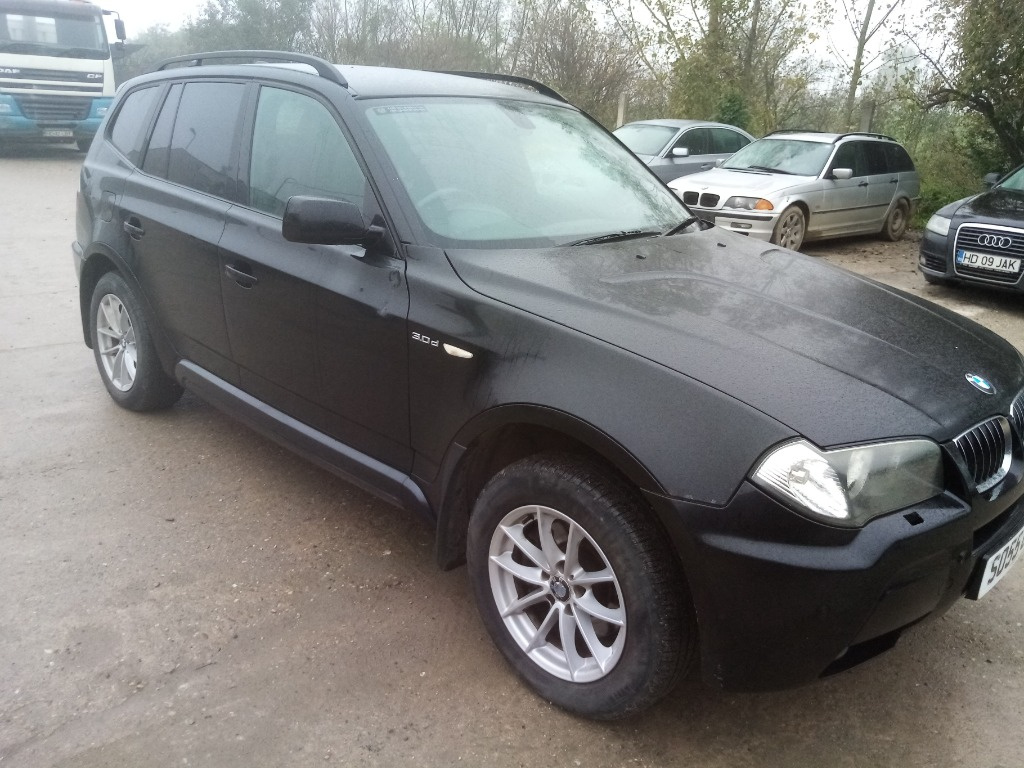 Plafoniera BMW X3 E83 2006 hatchback 3.0
