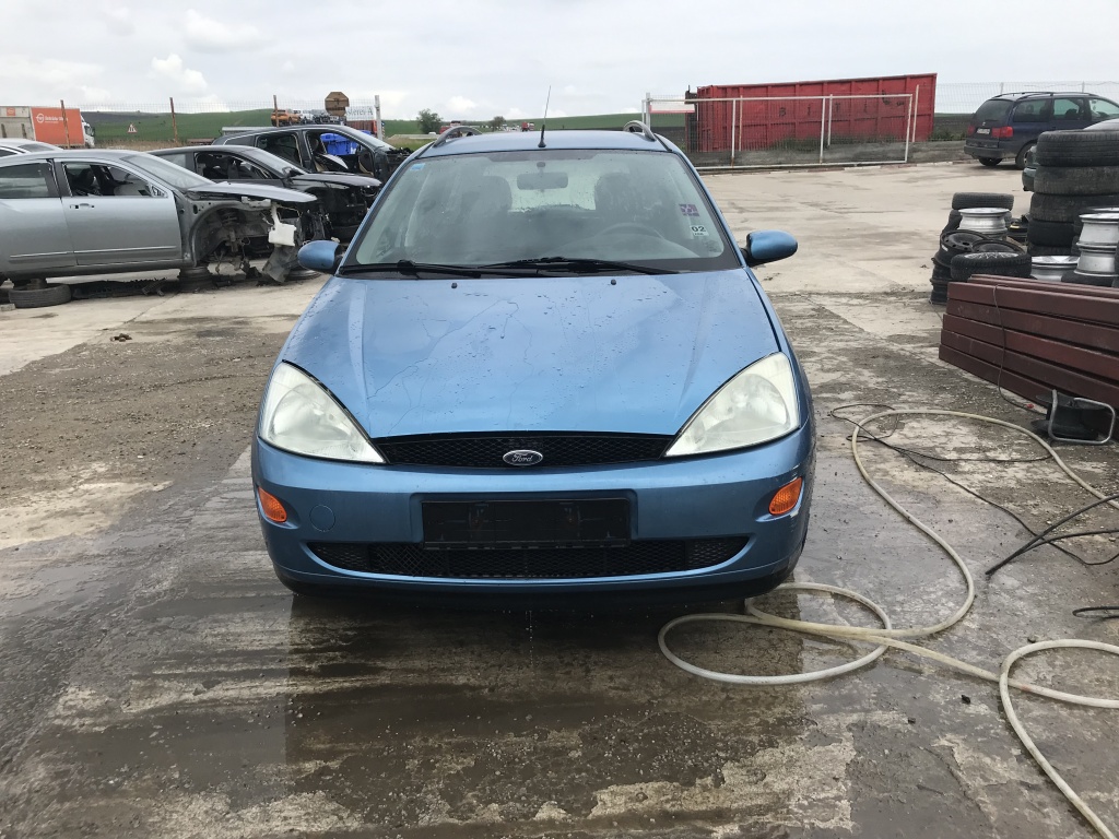 Plafoniera Ford Focus 2001 combi 1600 benzina