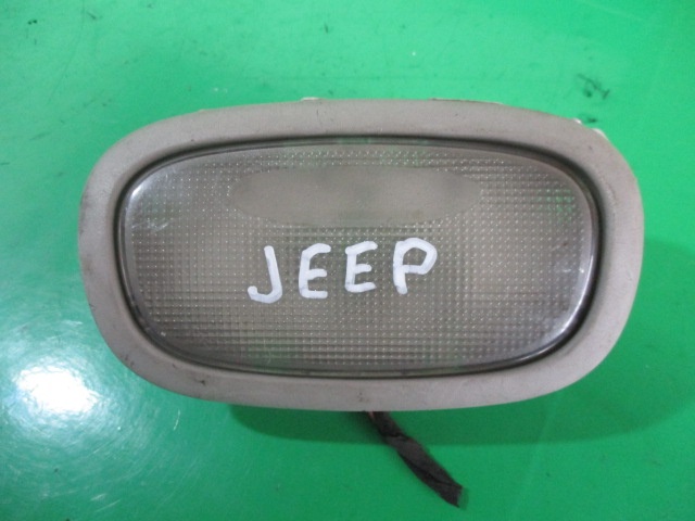 PLAFONIERA / ILUMINATOR INTERIOR JEEP CHEROKEE KJ FAB. 2001 - 2008 ⭐⭐⭐⭐⭐