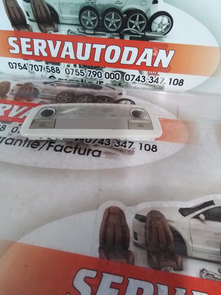 Plafoniera Mercedes-Benz C-Class (2007->) [W204] 2.2 Motorina 2012, A2048204901