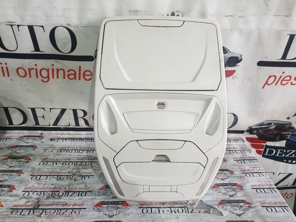 Plafoniera originla Ford C-Max II cod piesa : am51