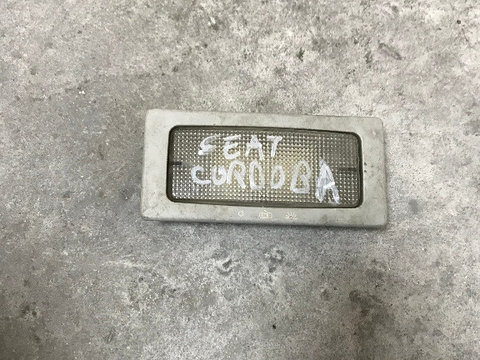 Plafoniera seat cordoba 1999 - 2001 cod: 6k0947105d