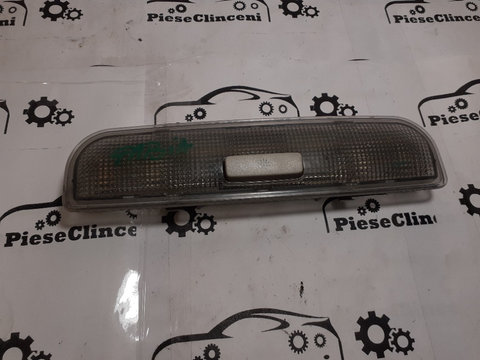 Plafoniera spate Audi A4 B7 / Fabia 2 8P0947111A