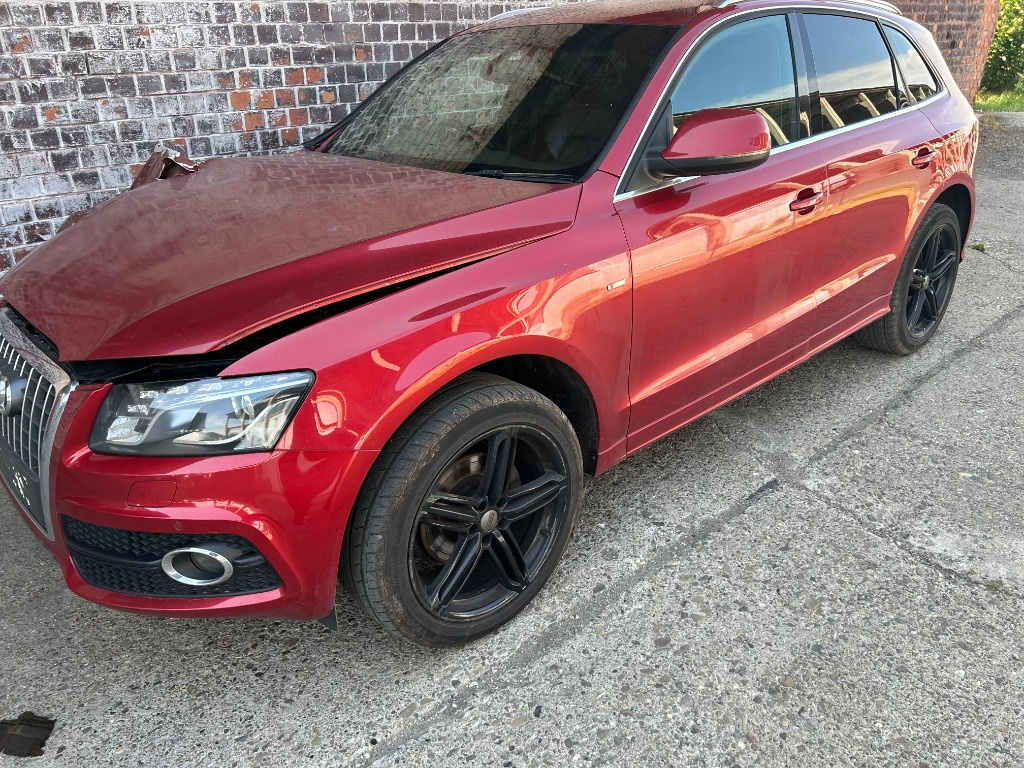 Planetara dreapta Audi Q5 2010 hatchback 2.0 tdi quattro 4x4 S-LINE