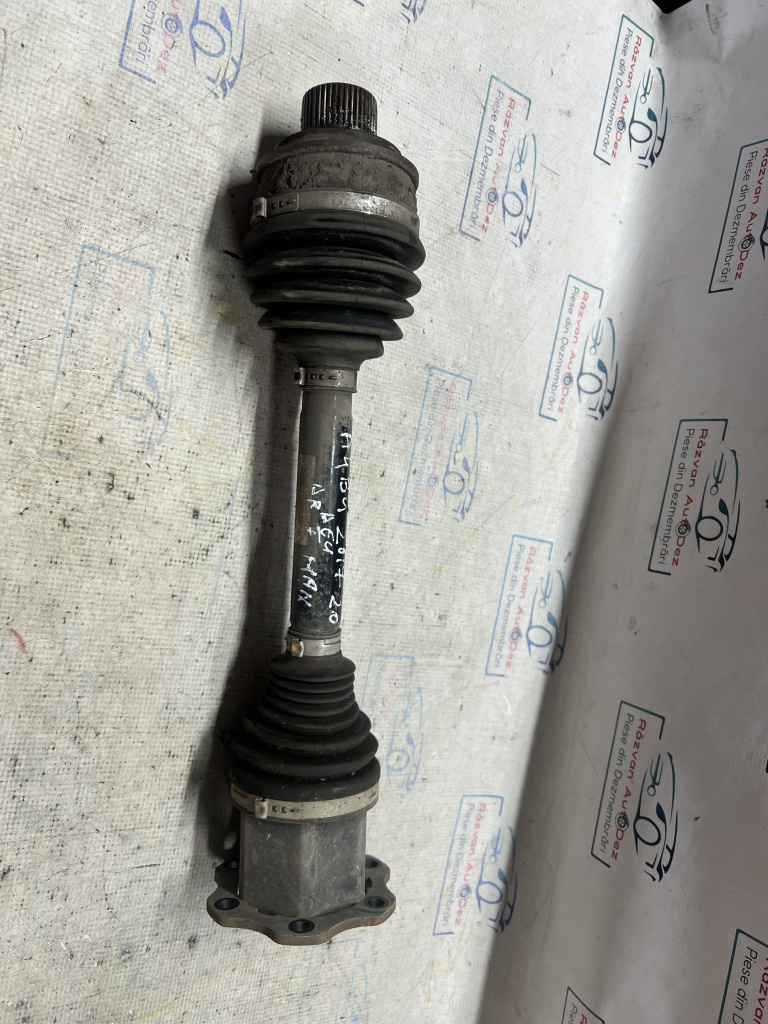 Planetara dreapta fata Audi A4 B9 2.0 Motorina 2017, 8W0407271E / CUTIE MANUALĂ