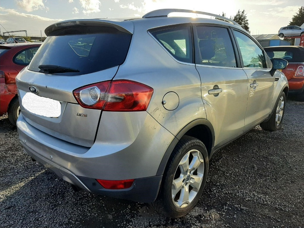 Planetara dreapta Ford Kuga 2010 SUV 2.0