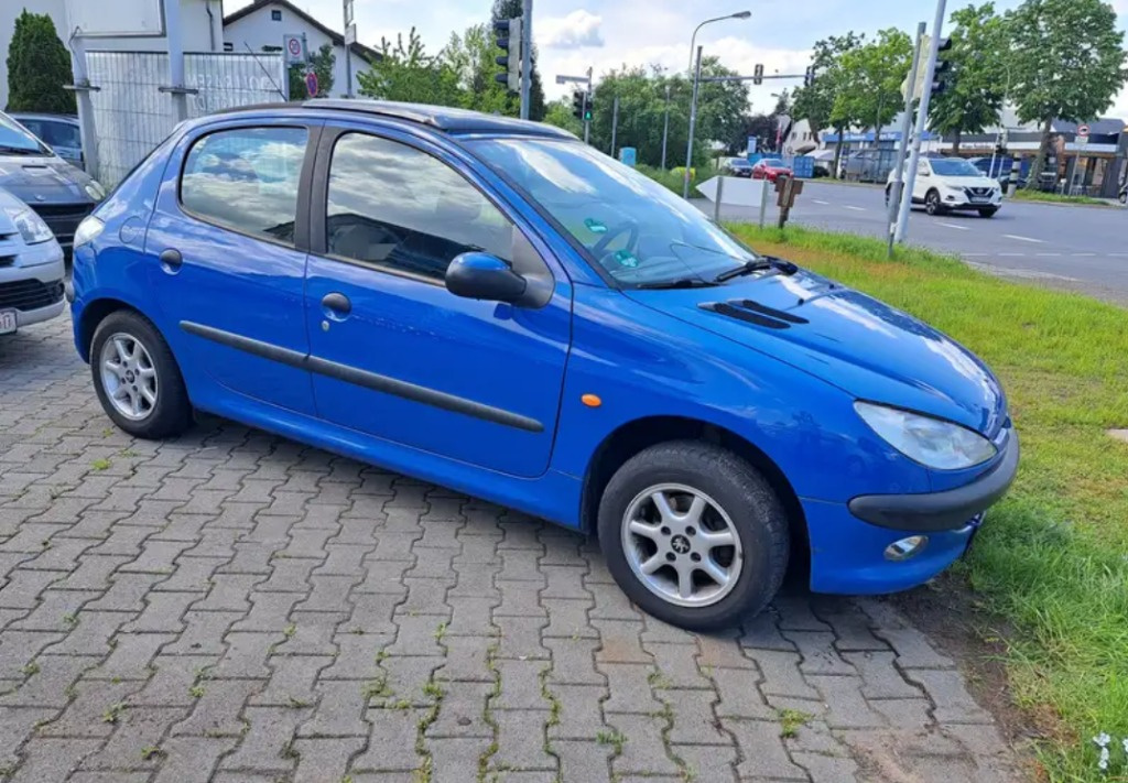 Planetara dreapta Peugeot 206 2001 4 uși 2